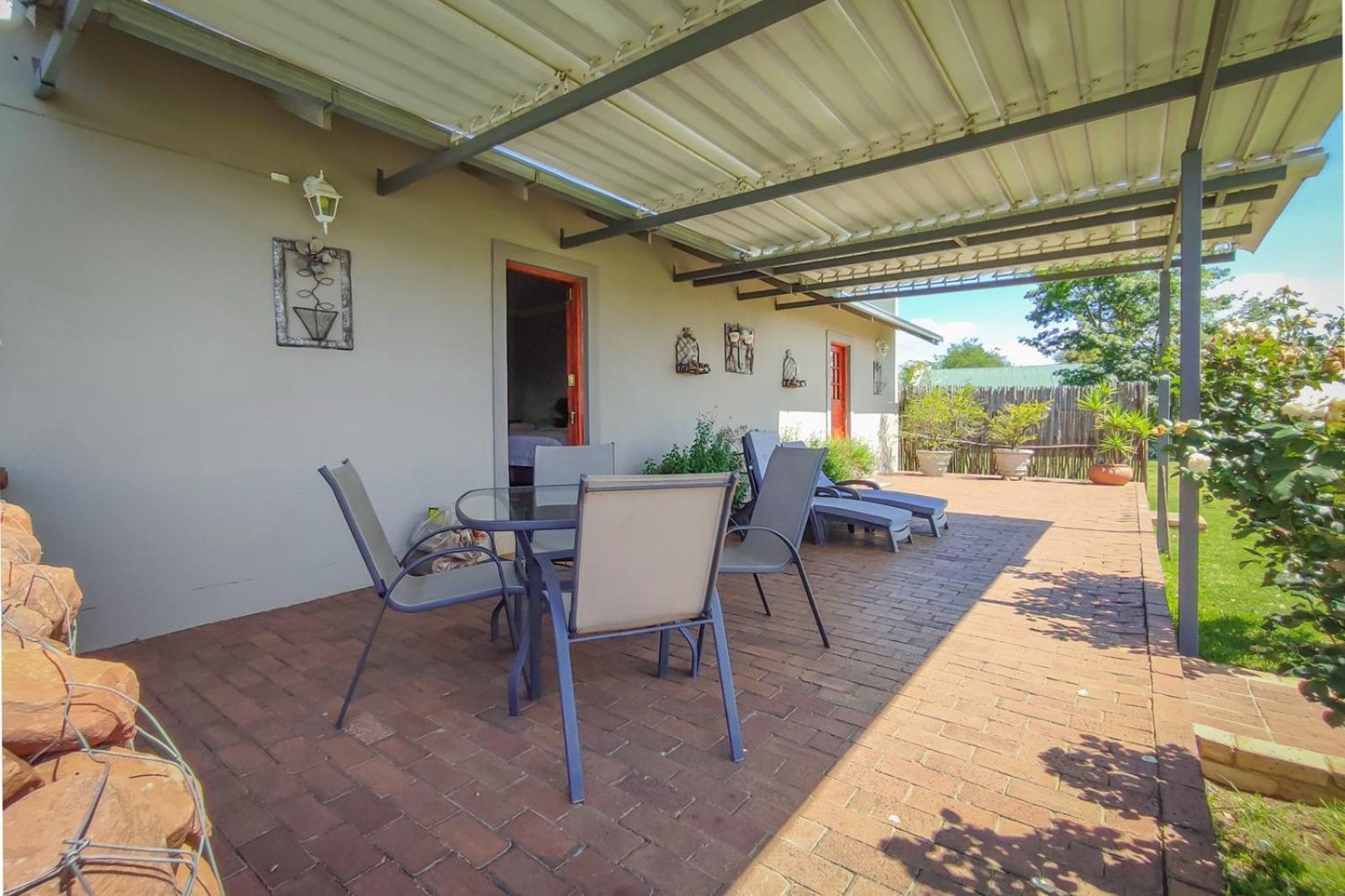 Sanctuary Life Guest Farm Hotel Magaliesburg Bagian luar foto