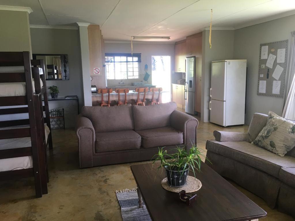 Sanctuary Life Guest Farm Hotel Magaliesburg Bagian luar foto