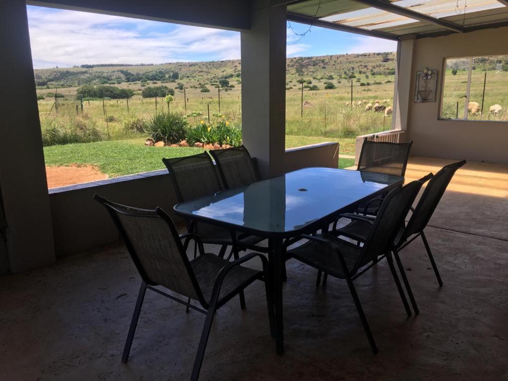 Sanctuary Life Guest Farm Hotel Magaliesburg Bagian luar foto